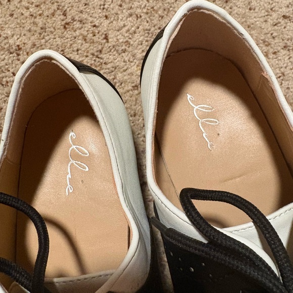 NIB Elle Women's Black & White Two-Tone Oxford Flats - Picture 8 of 10